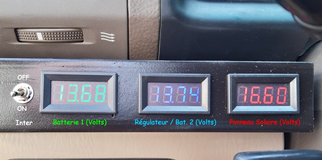 12_voltmetres.jpg